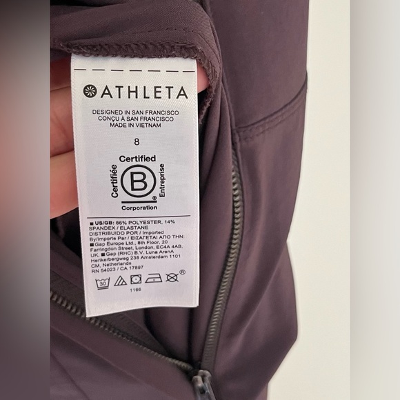 Athleta Women's Brooklyn Utility Jumpsuit Size 8 Half Zip Cargo Pockets - Picture 12 of 13